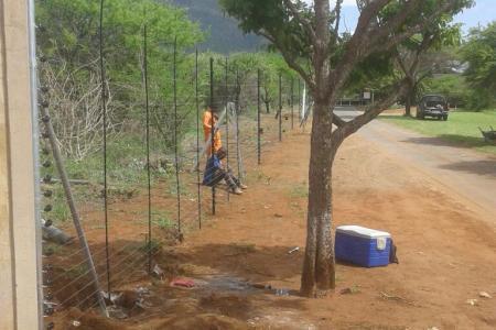 Electric Fence (13).jpg